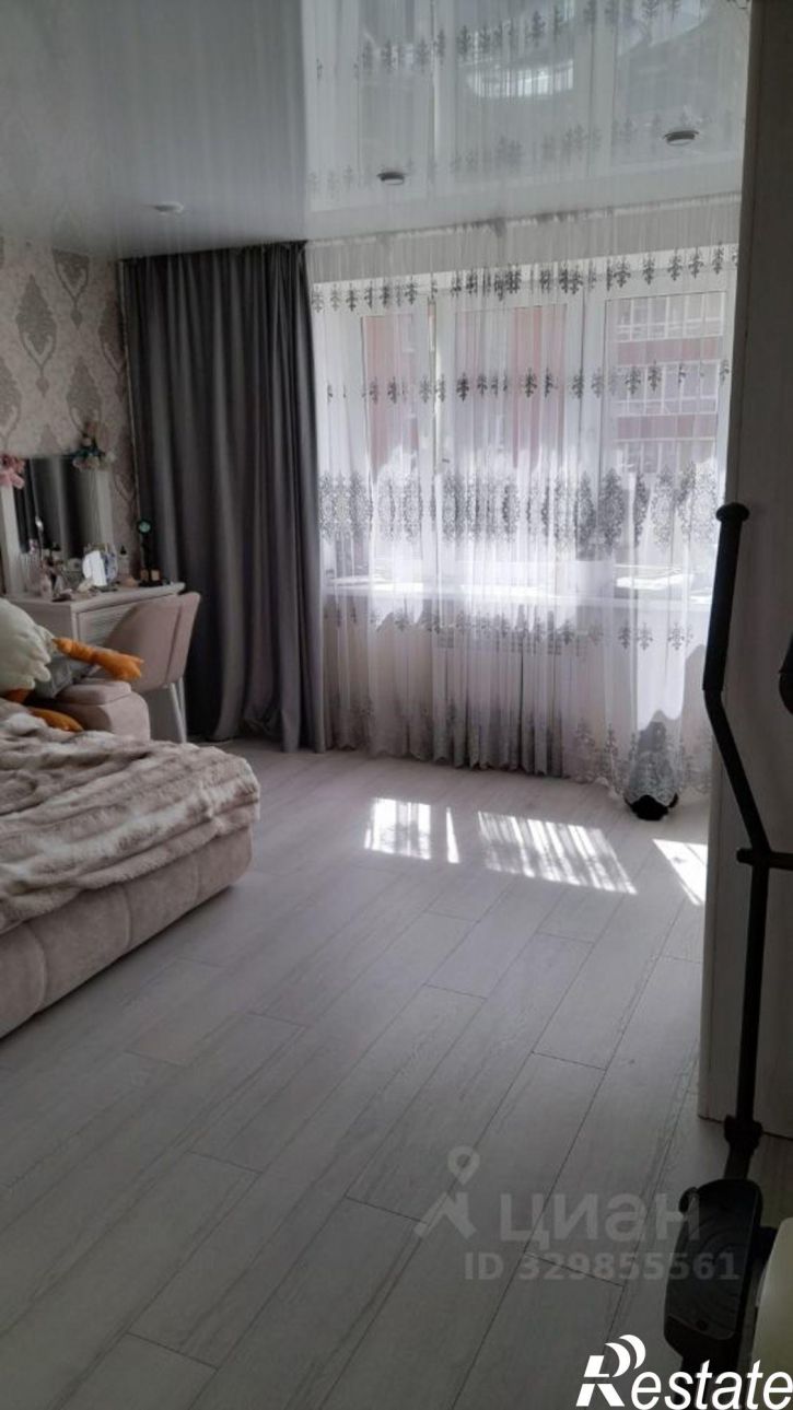 2-комн квартира Революционная улица, 24 к4,  д. 24 к4