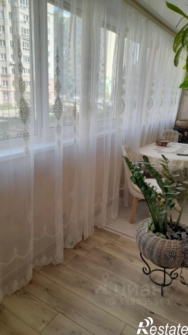 2-комн квартира Революционная улица, 24 к4,  д. 24 к4