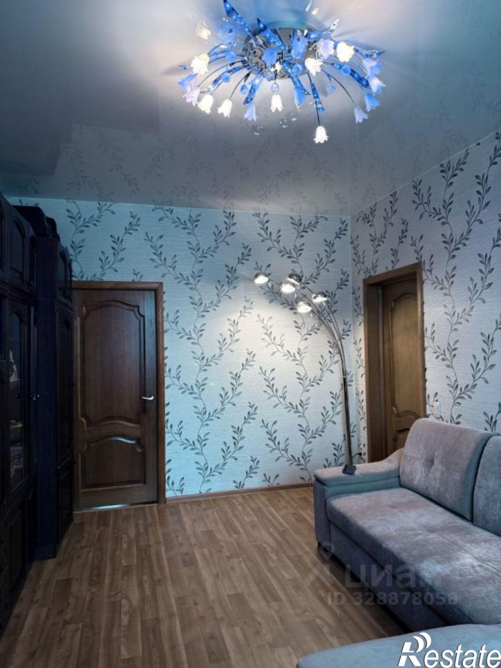 3-комн квартира улица Суворова, 3,  д. 3