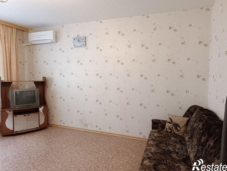 4-комн квартира пр-кт Строителей, 68А,  д. 68А