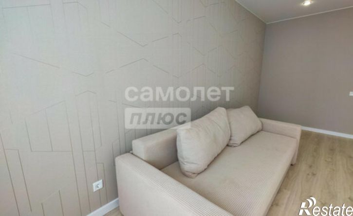 2-комн квартира улица Зверева, 39,  д. 39