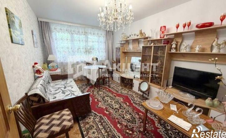 3-комн квартира улица Каравайковой, 52/23,  д. 52/23