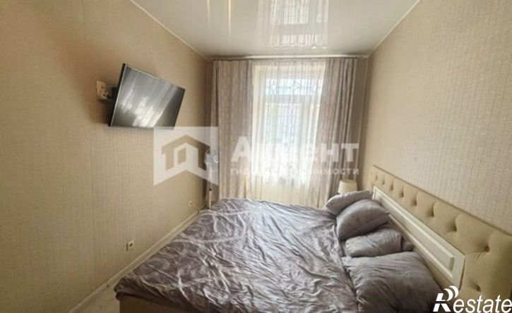 2-комн квартира улица Каравайковой, 137,  д. 137