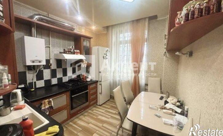 2-комн квартира улица Каравайковой, 137,  д. 137