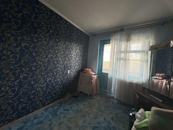 4-комн квартира ДСК мкр, 3