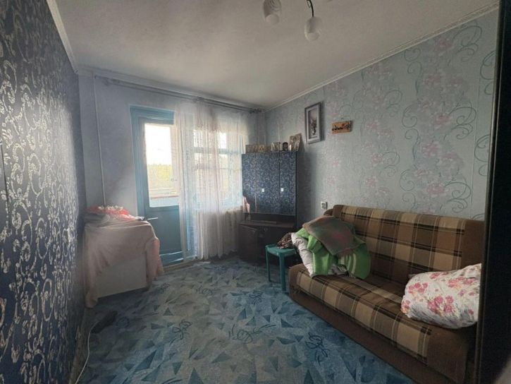 4-комн квартира ДСК мкр, 3