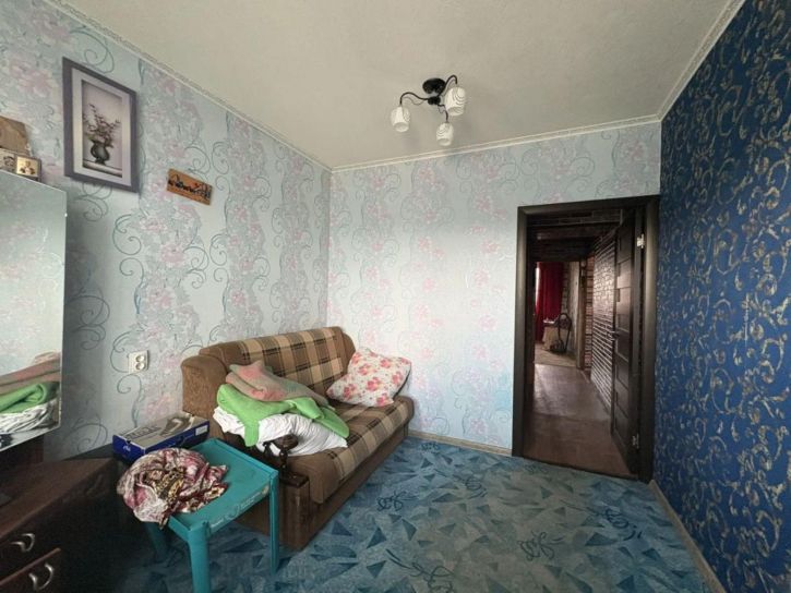 4-комн квартира ДСК мкр, 3