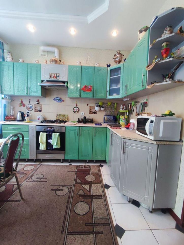 2-комн квартира Советская ул, 6