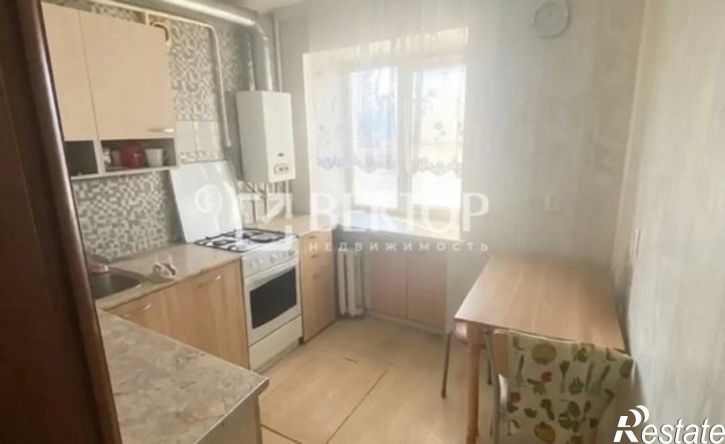 2-комн квартира проспект Строителей, 3,  д. 3