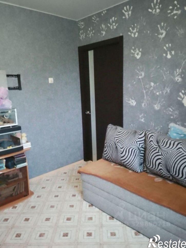 4-комн квартира пр-кт Строителей, 20А,  д. 20А