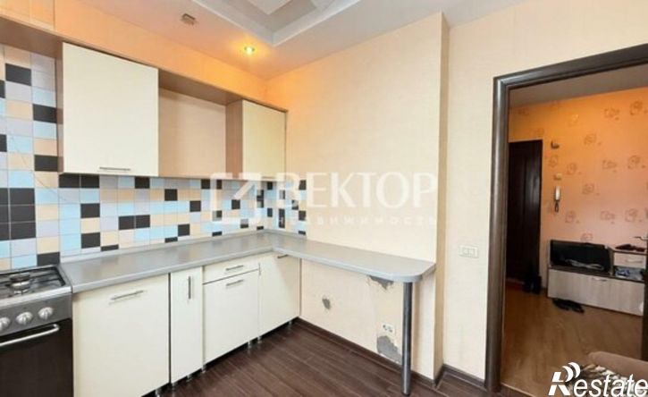 1-комн квартира улица 10 Августа, 56,  д. 56
