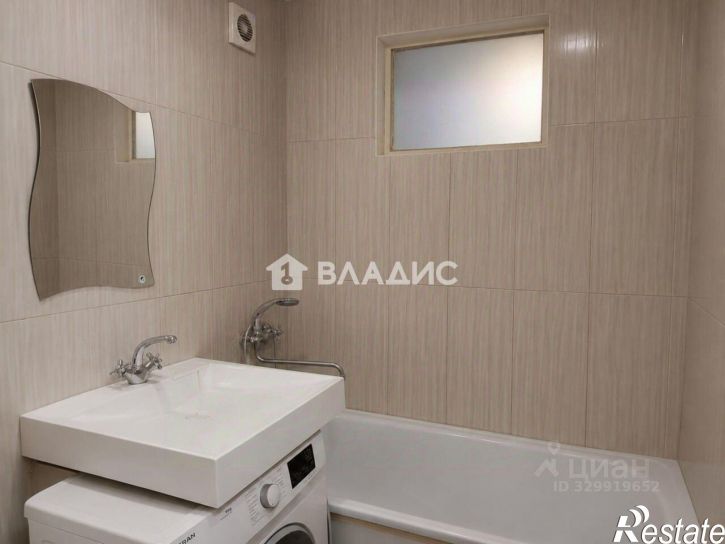 2-комн квартира улица Андрианова, 24,  д. 24
