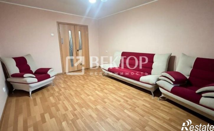 4-комн квартира 1-я Полевая улица, 33,  д. 33