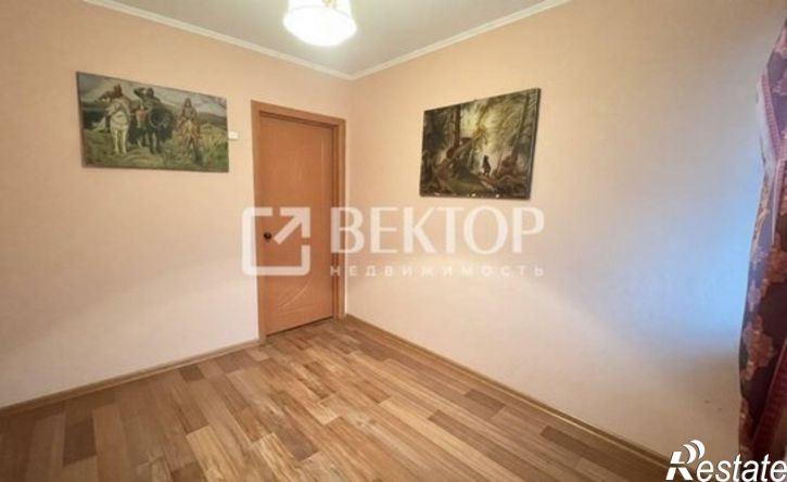 4-комн квартира 1-я Полевая улица, 33,  д. 33
