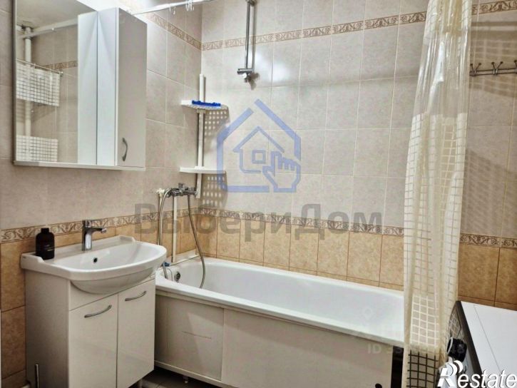 1-комн квартира Революционная улица, 36 к1,  д. 36 к1