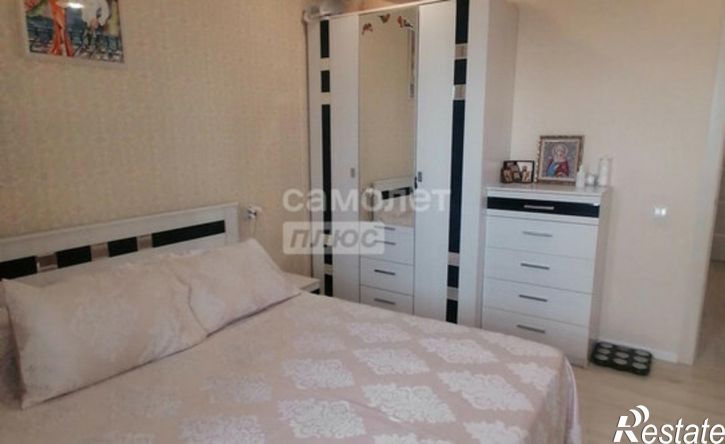 3-комн квартира улица Парижской Коммуны, 41,  д. 41