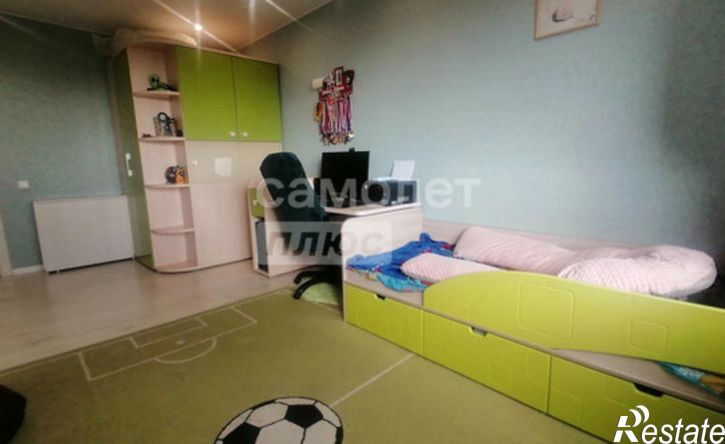3-комн квартира улица Парижской Коммуны, 41,  д. 41