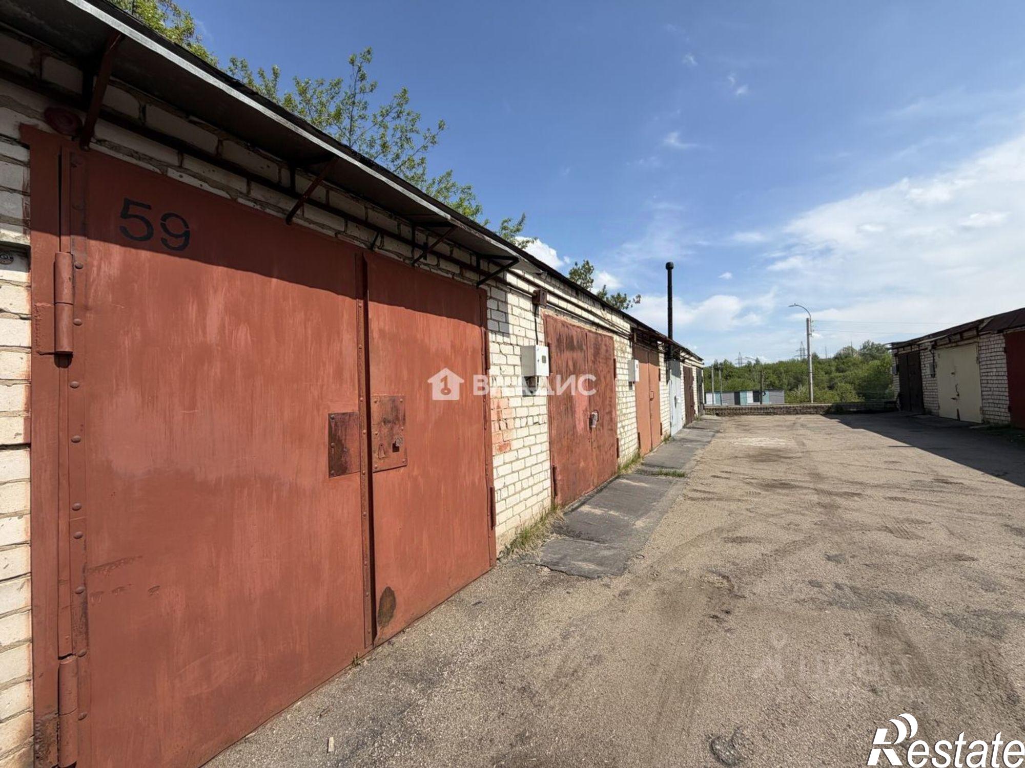 Купить гараж, место в паркинге за 1 000 010 рублей на ул Сарментовой, 15