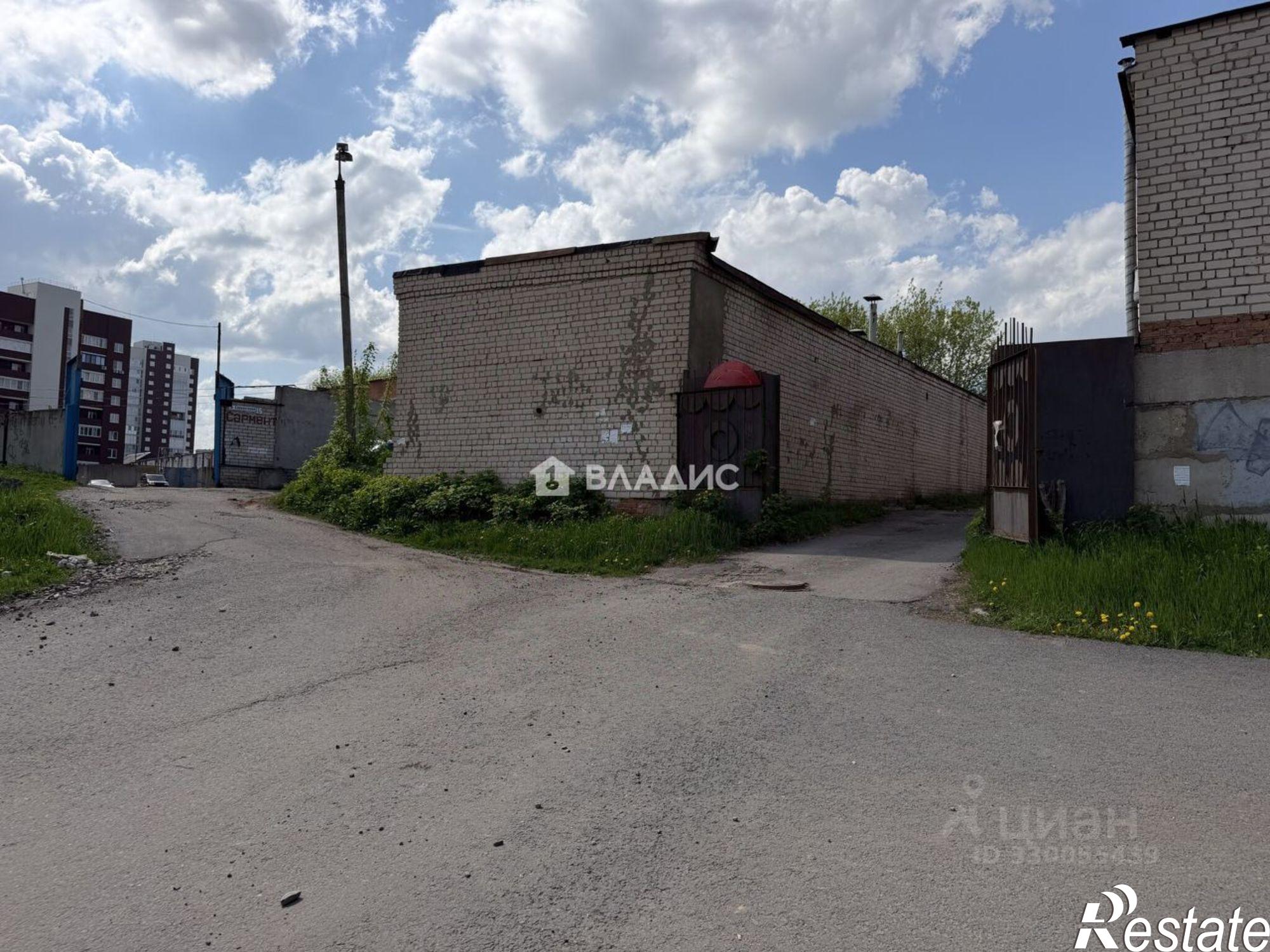 Купить гараж, место в паркинге за 1 000 010 рублей на ул Сарментовой, 15