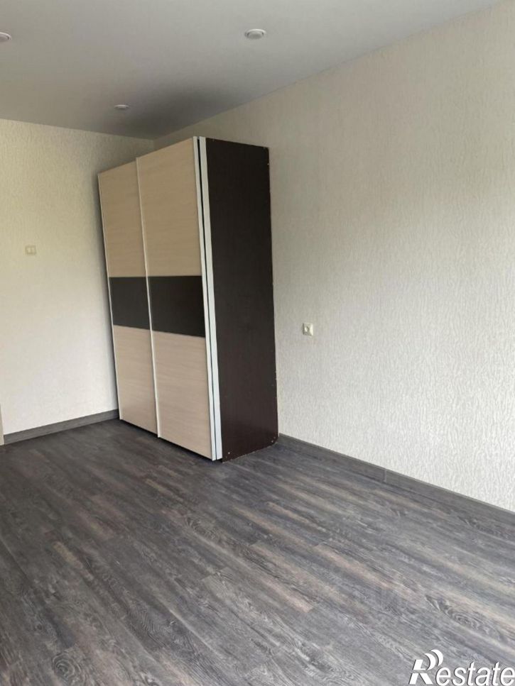 3-комн квартира улица Танкиста Александрова, 15,  д. 15