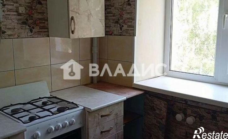 2-комн квартира улица Куликова, 11,  д. 11