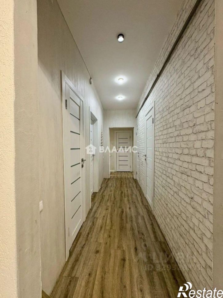 3-комн квартира ул Диановых, 1,  д. 1