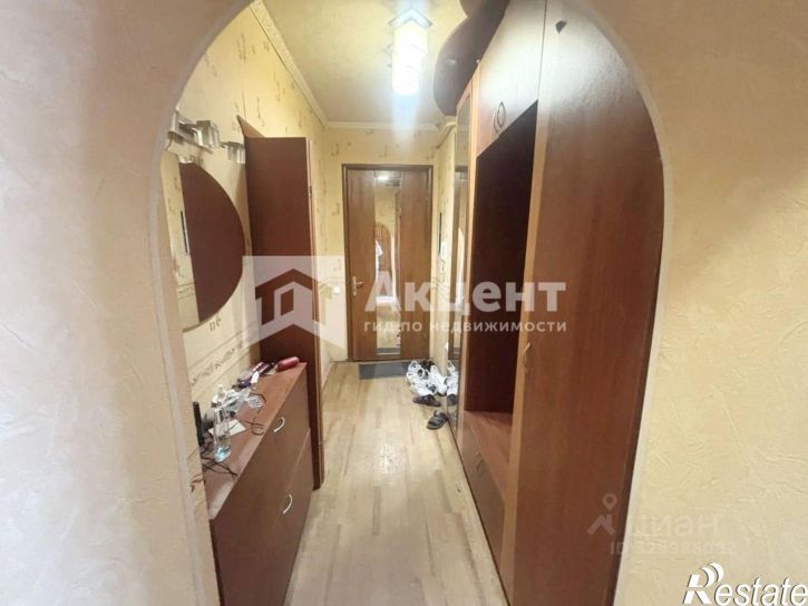2-комн квартира улица Каравайковой, 137,  д. 137