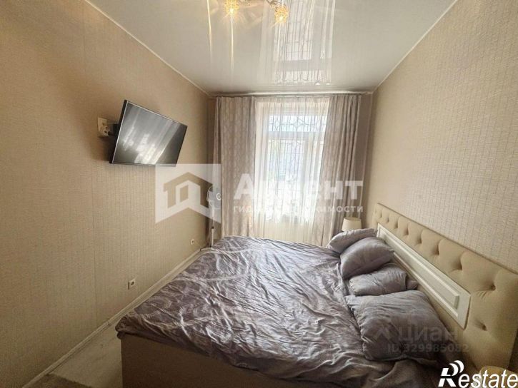 2-комн квартира улица Каравайковой, 137,  д. 137