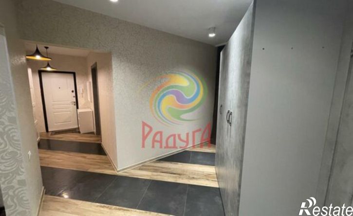 3-комн квартира улица Парижской Коммуны, 41,  д. 41