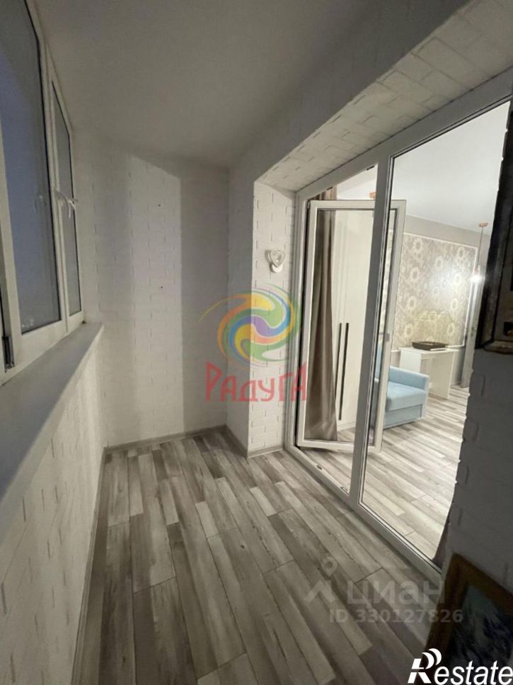 3-комн квартира улица Парижской Коммуны, 41,  д. 41