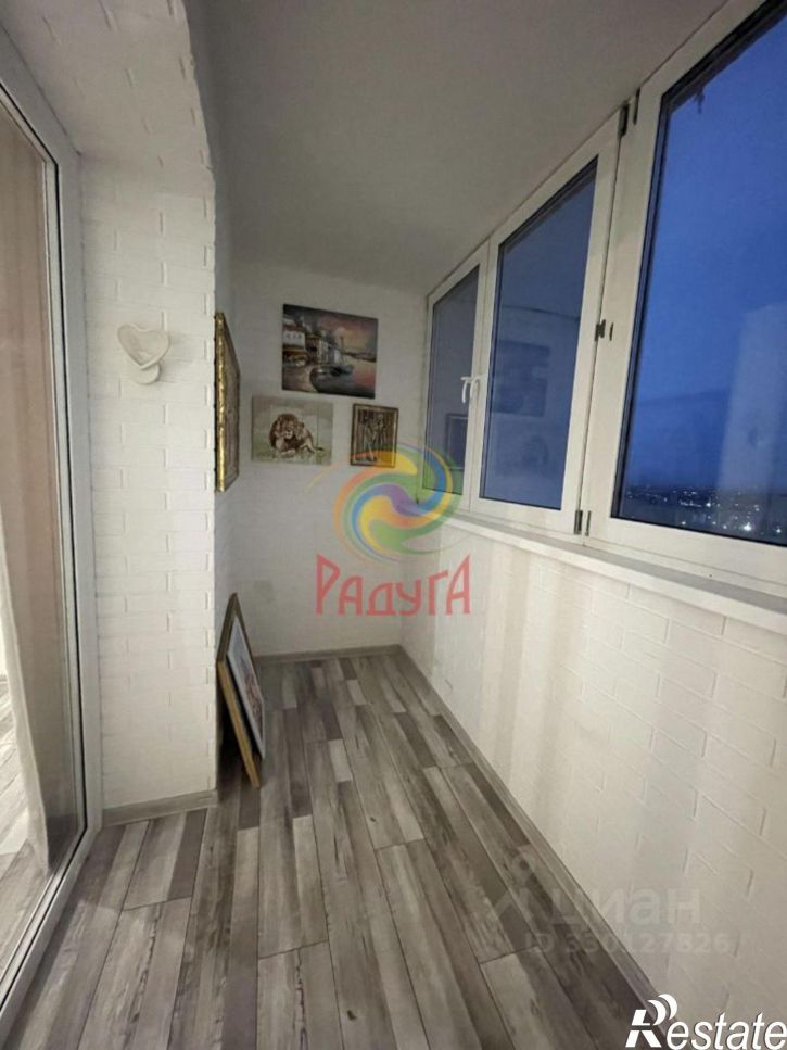 3-комн квартира улица Парижской Коммуны, 41,  д. 41