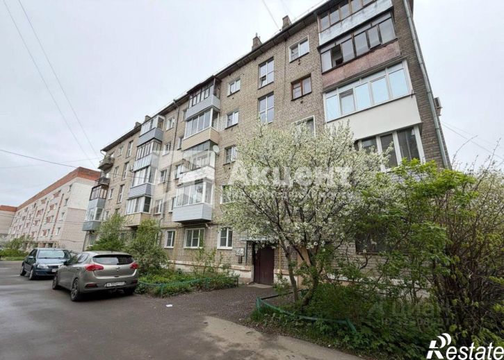 3-комн квартира ул Каравайковой, 52,  д. 52