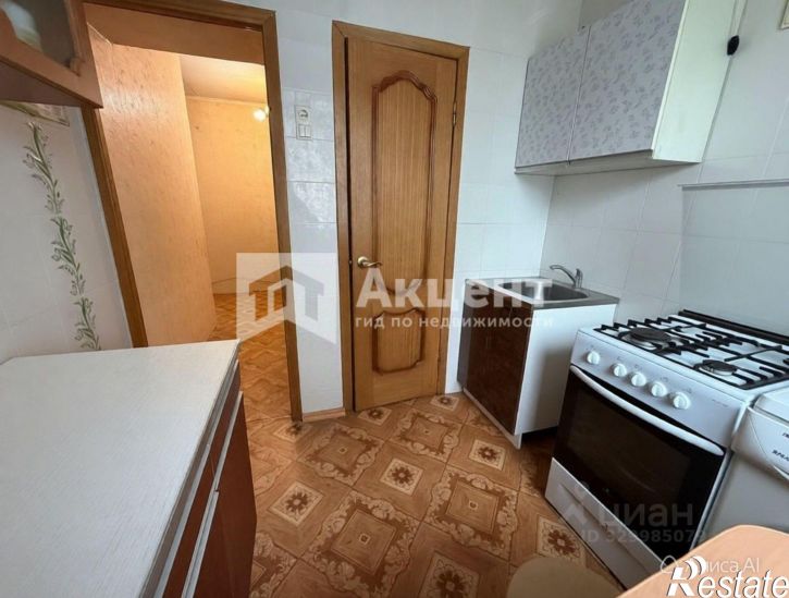 3-комн квартира ул Каравайковой, 52,  д. 52