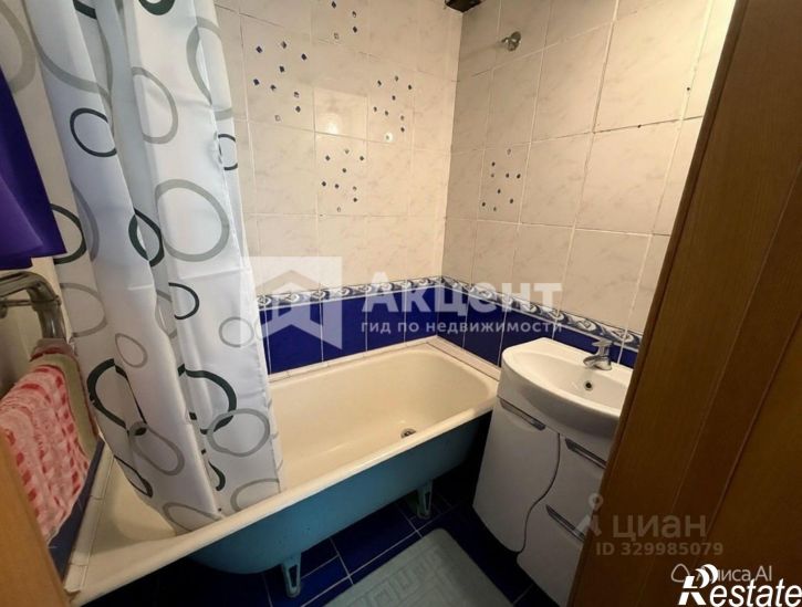 3-комн квартира ул Каравайковой, 52,  д. 52