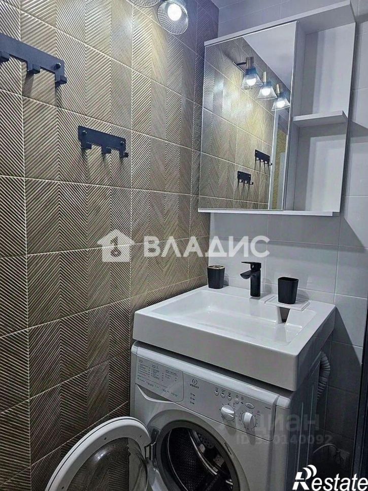 1-комн квартира улица Танкиста Белороссова, 1,  д. 1