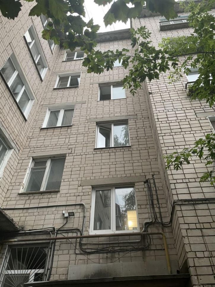 2-комн квартира улица Ермака, 15