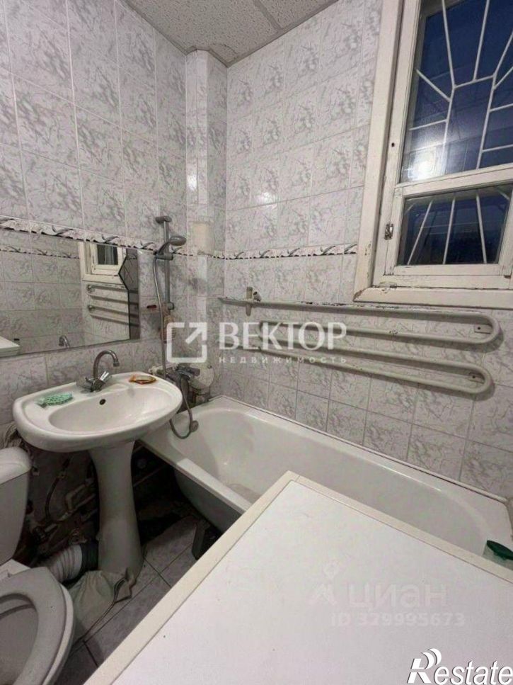 2-комн квартира улица Ткачей, 15,  д. 15