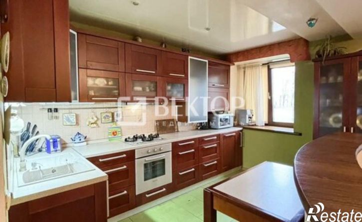 3-комн квартира проспект Строителей, 29,  д. 29