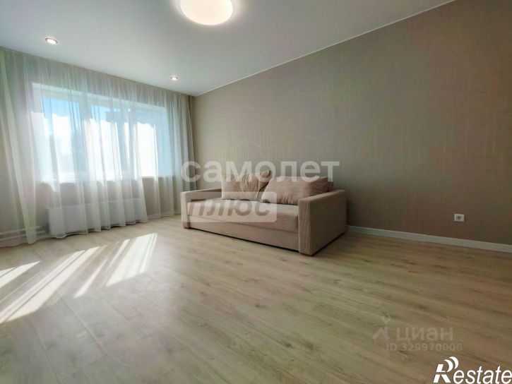 2-комн квартира улица Зверева, 39,  д. 39