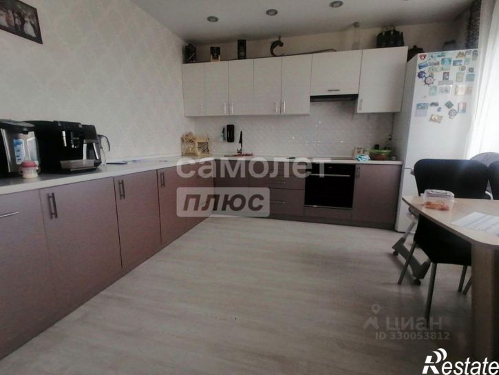 3-комн квартира ул Парижской Коммуны, 41,  д. 41