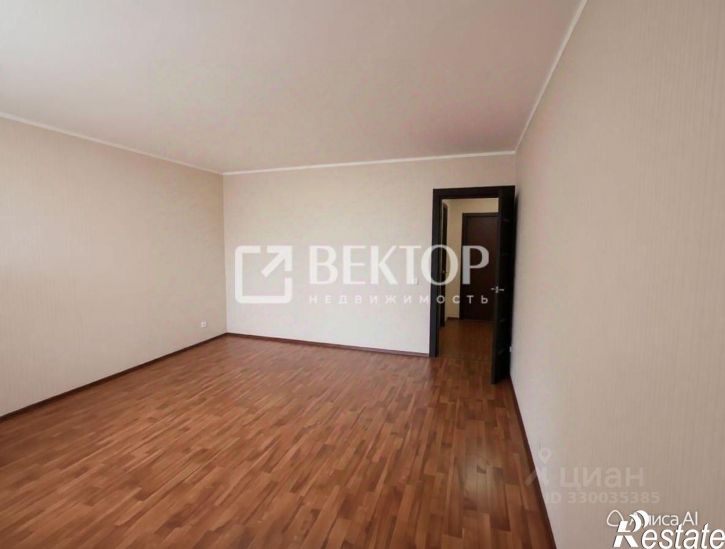 1-комн квартира Революционная улица, 32,  д. 32