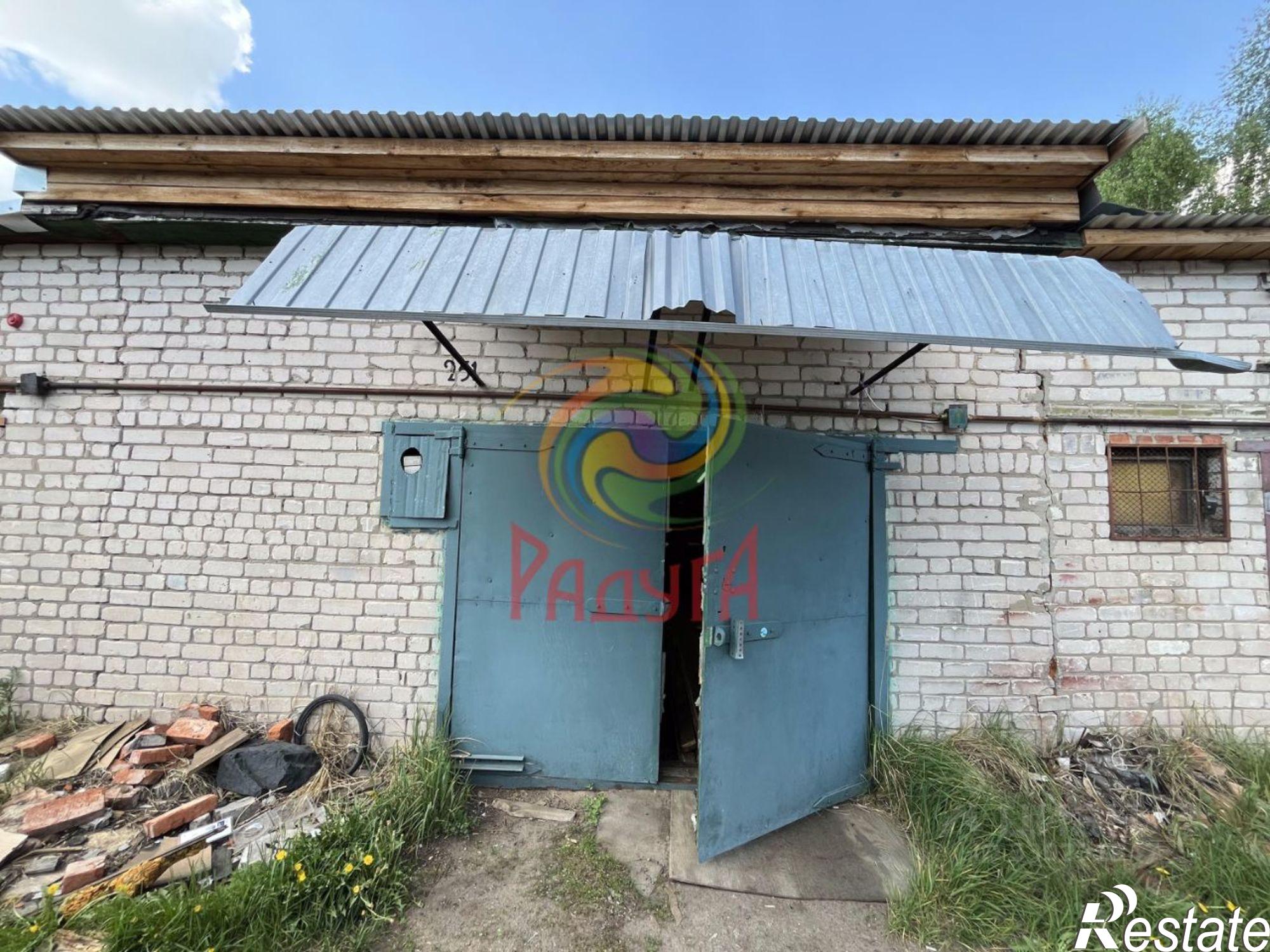 Купить гараж, место в паркинге за 590 000 рублей