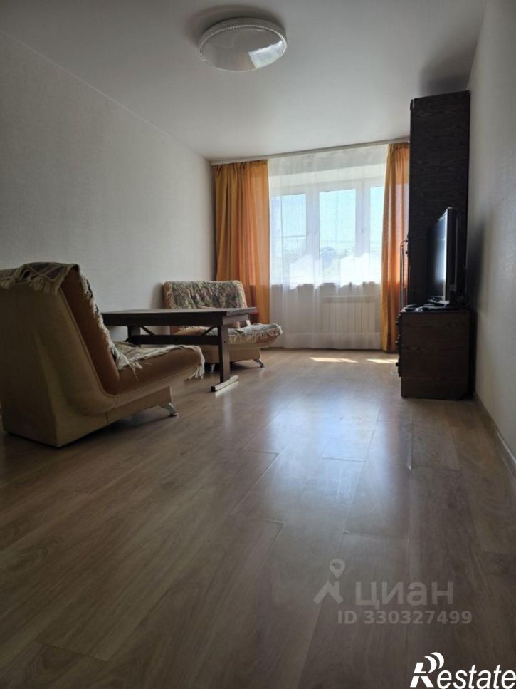2-комн квартира ул 8 Марта, 31,  д. 31