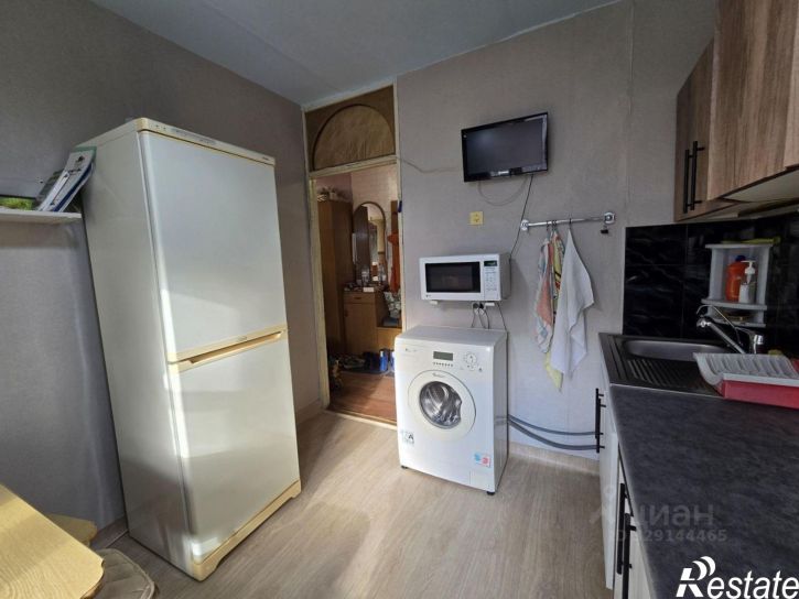 4-комн квартира ул Полка "Нормандия-Неман", 83 2,  д. 83 2,  к. 2