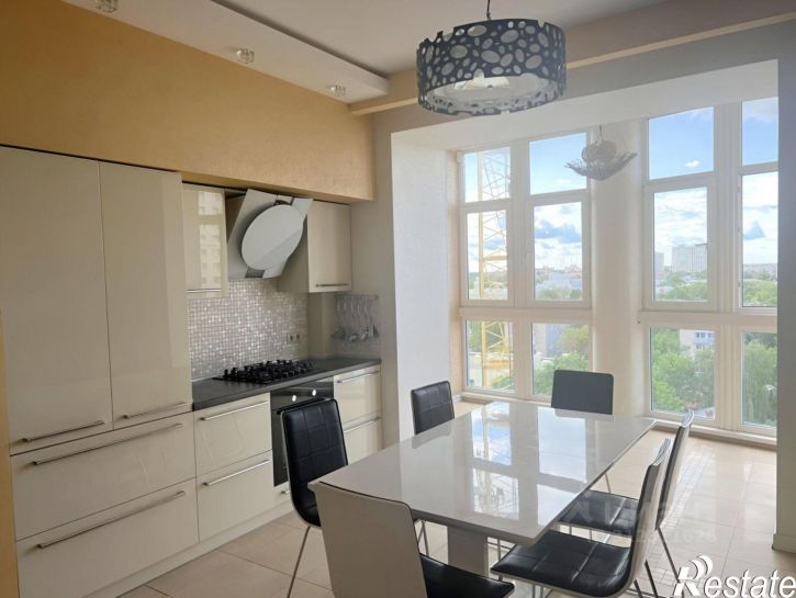 4-комн квартира Конспиративный переулок, 11,  д. 11