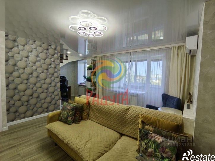 3-комн квартира ул Сарментовой, 10,  д. 10