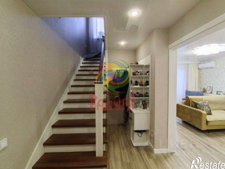 3-комн квартира ул Сарментовой, 10,  д. 10