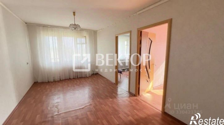 4-комн квартира улица Шубиных, 14Б,  д. 14Б
