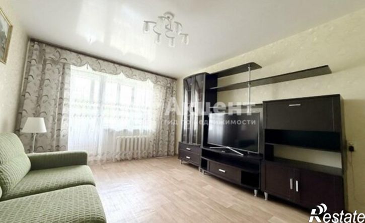 3-комн квартира пр-кт Строителей, 106,  д. 106