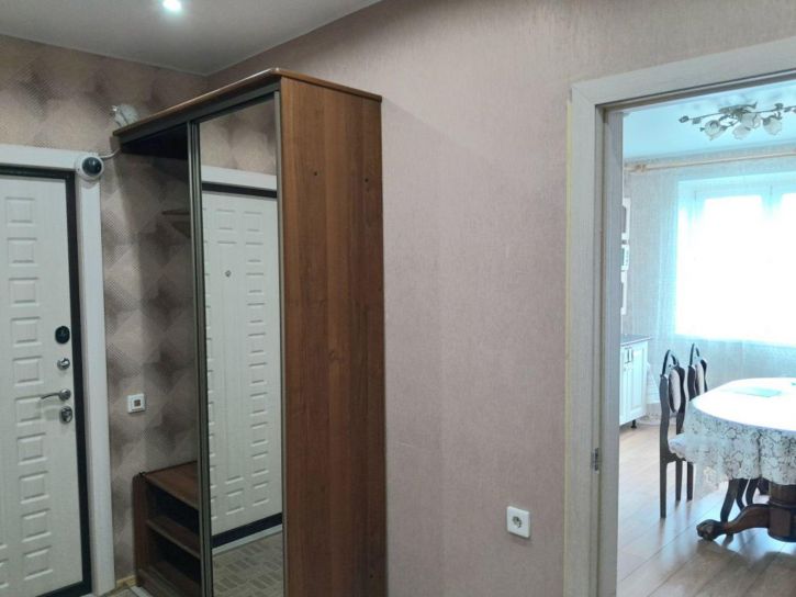 3-комн квартира Рождественский микр., 8